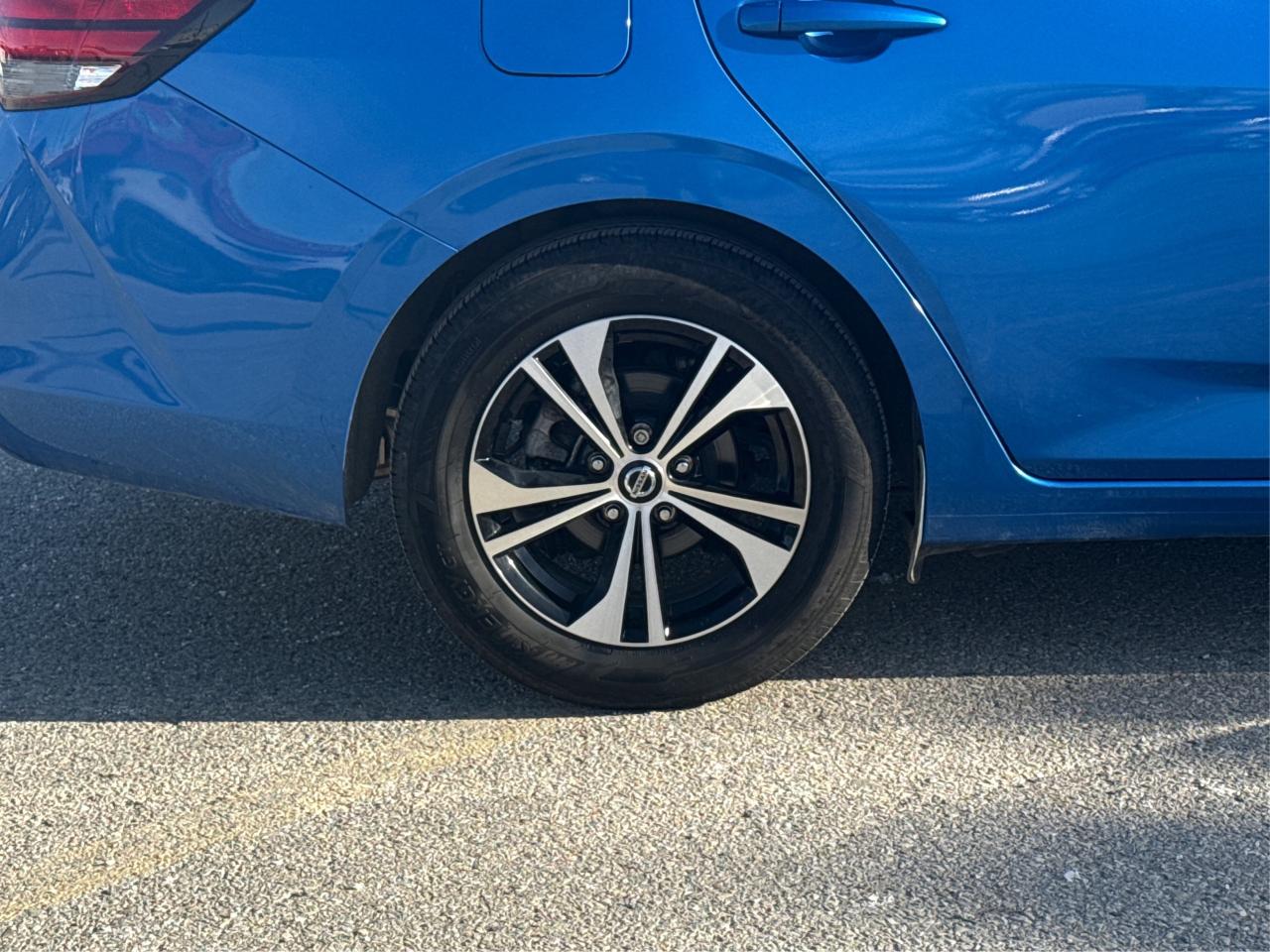 2023 Nissan Sentra SV HEATED SEATS MINT CONDITION! LOW KM! MUST SEE! Photo