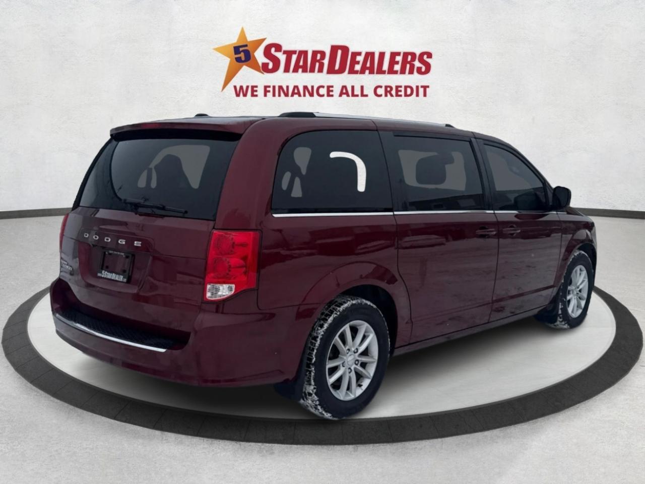 2019 Dodge Grand Caravan NAV LEATHER POWER SEATS WE FINANCE ALL CREDIT! Photo