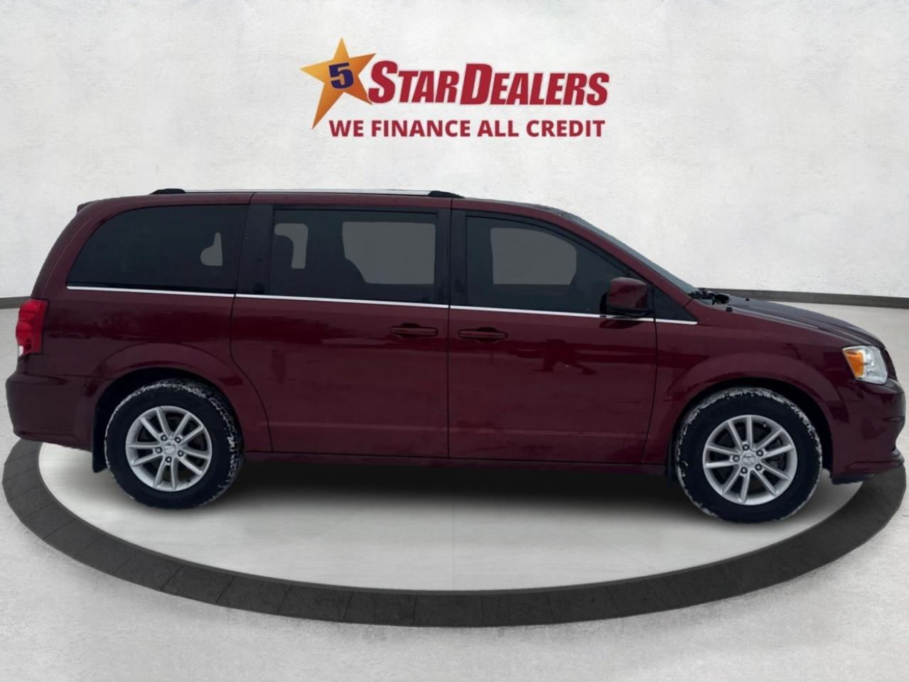 2019 Dodge Grand Caravan NAV LEATHER POWER SEATS WE FINANCE ALL CREDIT! Photo