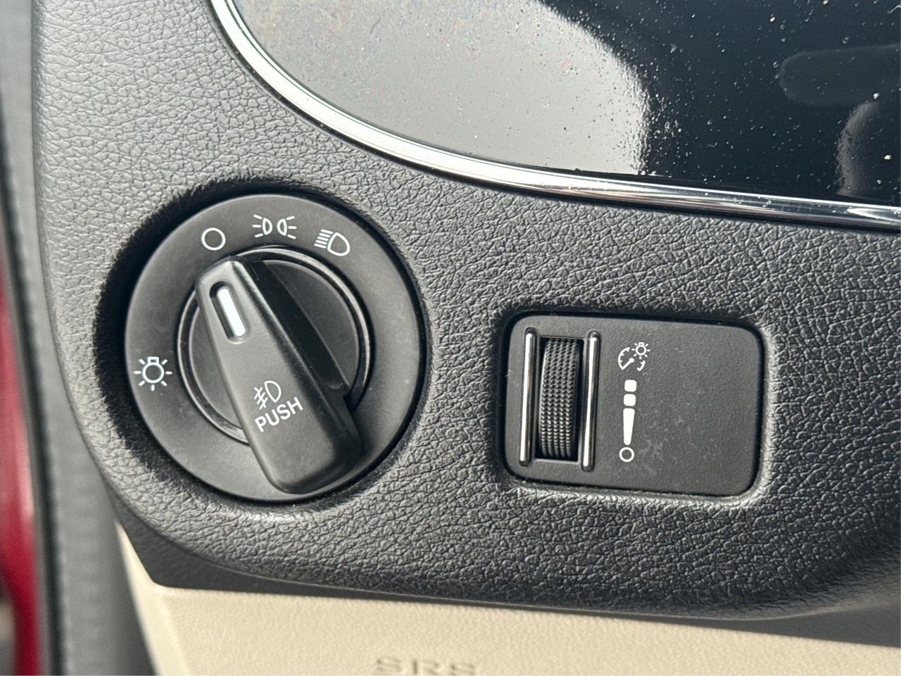 2019 Dodge Grand Caravan NAV LEATHER POWER SEATS WE FINANCE ALL CREDIT! Photo