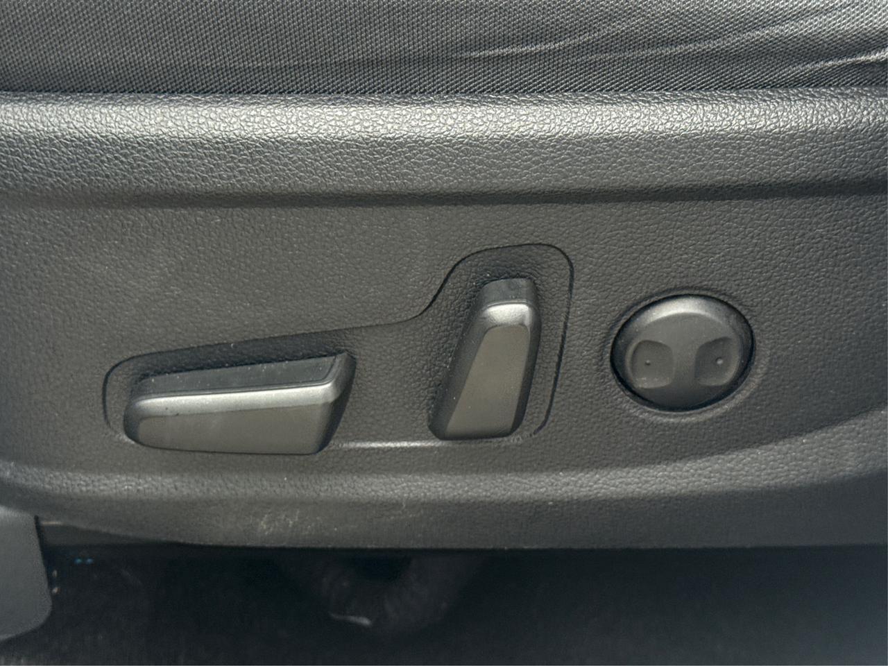 2023 Hyundai Santa Fe AWD NAV HEATED SEATS LOADED WE FINANCE ALL CREDIT Photo