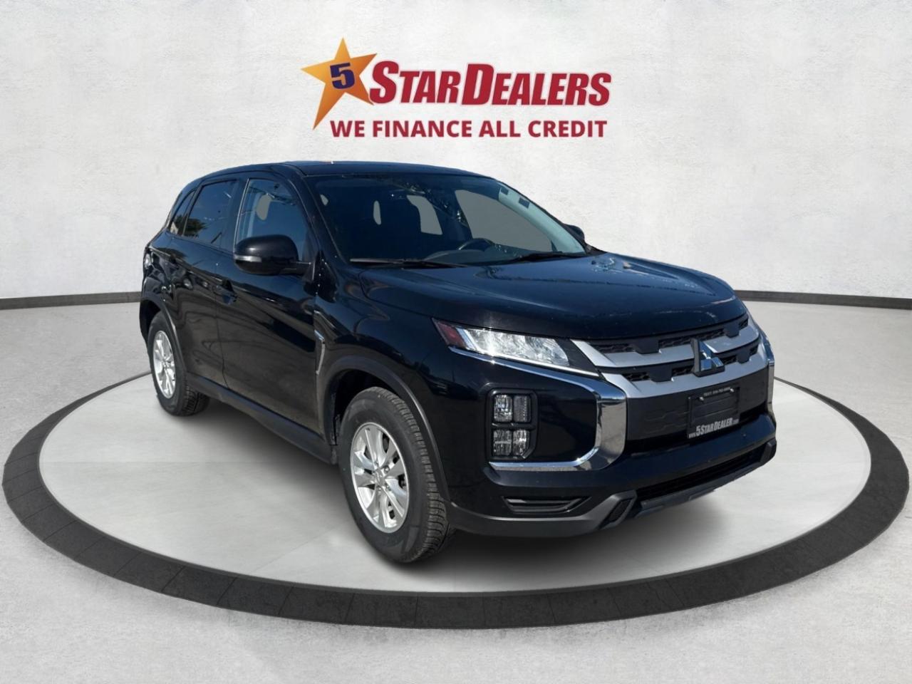 2022 Mitsubishi RVR SE 4x4 HEATED SEATS MINT WE FINANCE ALL CREDIT! Photo0