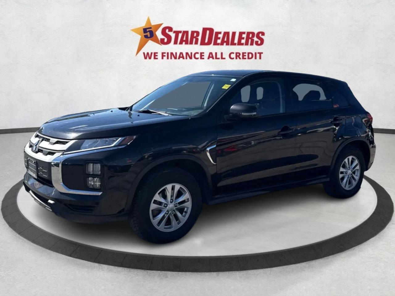 2022 Mitsubishi RVR SE 4x4 HEATED SEATS MINT WE FINANCE ALL CREDIT! Photo