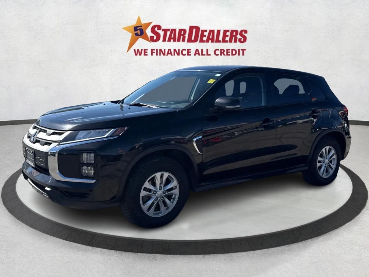 2022 Mitsubishi RVR SE 4x4 HEATED SEATS MINT WE FINANCE ALL CREDIT! Photo