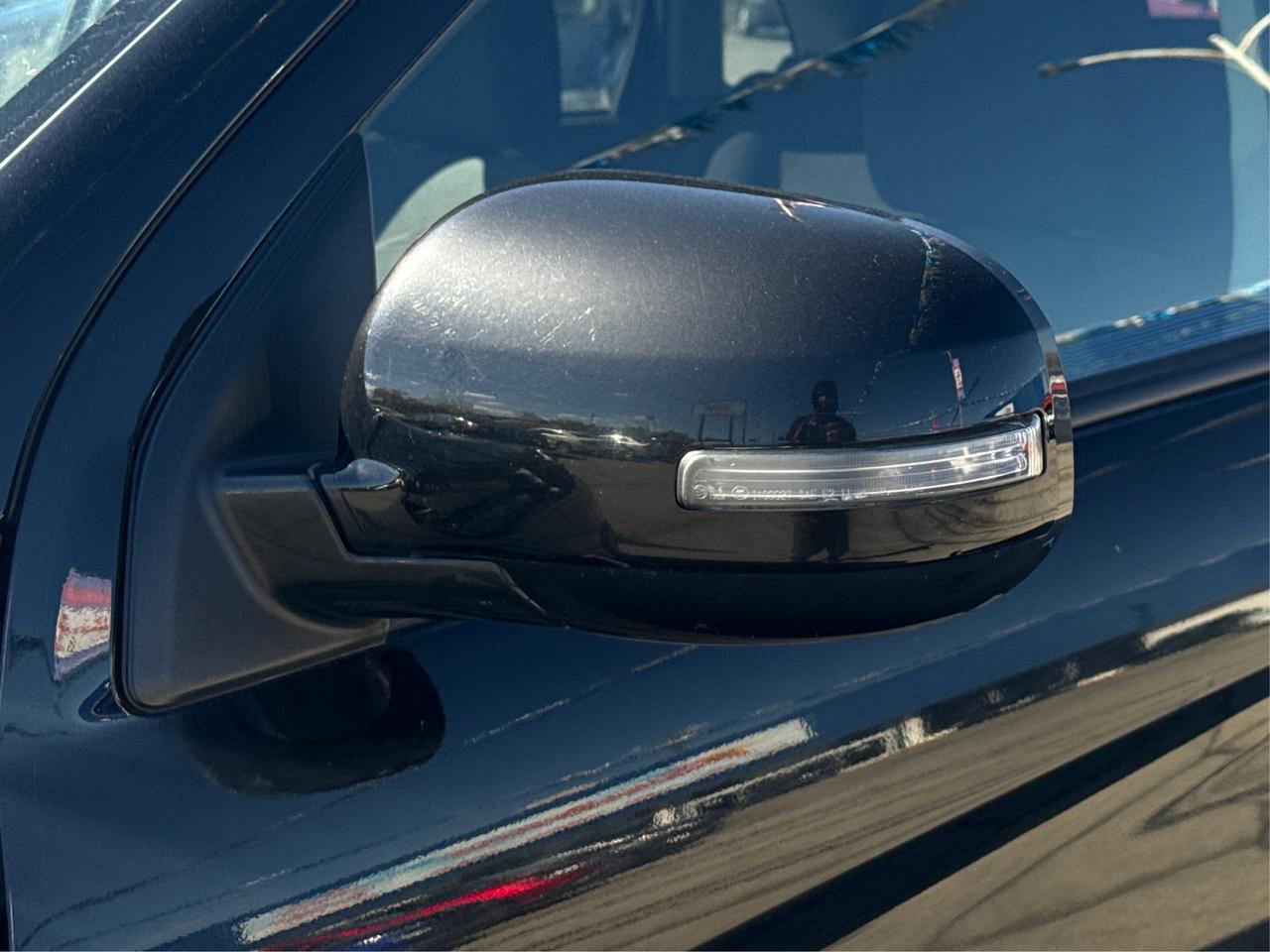 2022 Mitsubishi RVR SE 4x4 HEATED SEATS MINT WE FINANCE ALL CREDIT! Photo