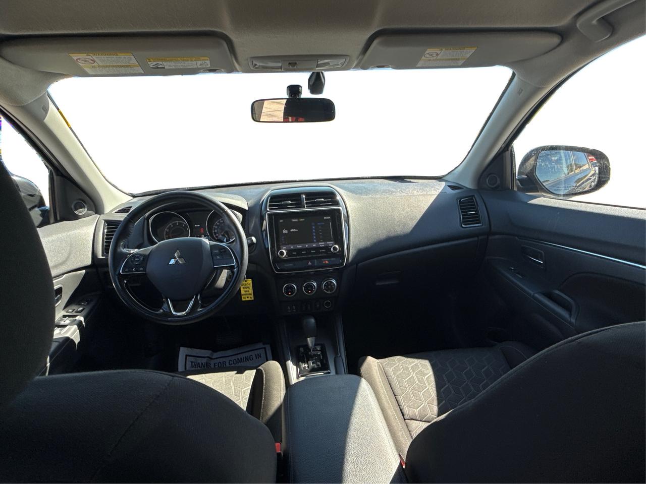 2022 Mitsubishi RVR SE 4x4 HEATED SEATS MINT WE FINANCE ALL CREDIT! Photo