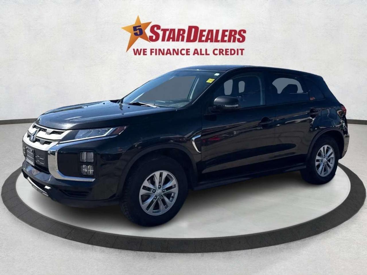 2022 Mitsubishi RVR SE 4x4 HEATED SEATS MINT WE FINANCE ALL CREDIT! Photo