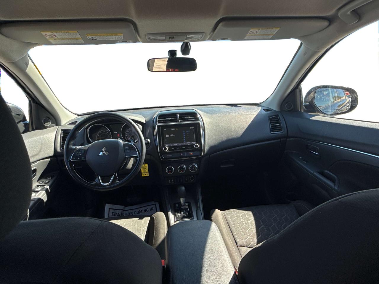 2022 Mitsubishi RVR SE 4x4 HEATED SEATS MINT WE FINANCE ALL CREDIT! Photo
