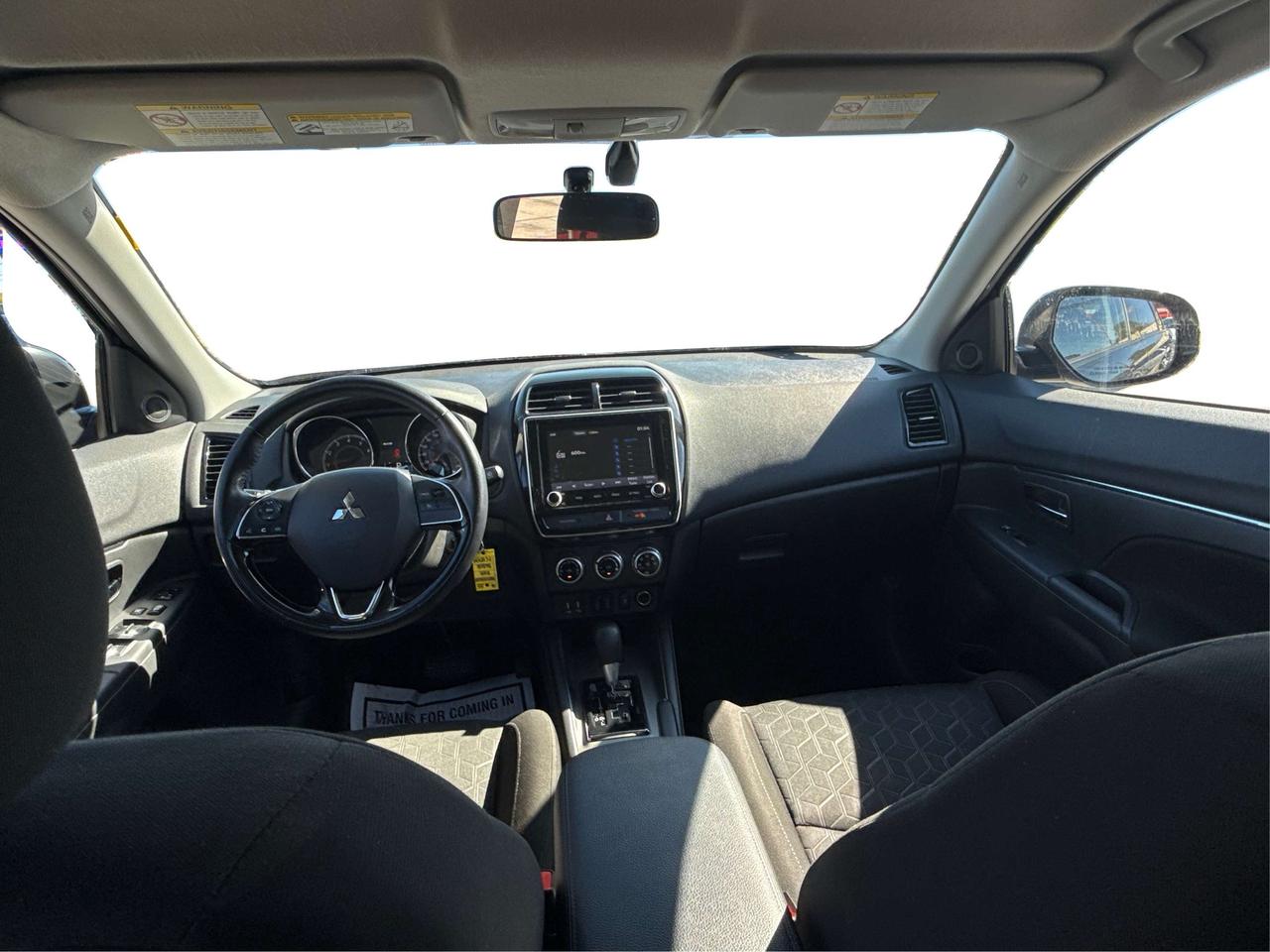 2022 Mitsubishi RVR SE 4x4 HEATED SEATS MINT WE FINANCE ALL CREDIT! Photo