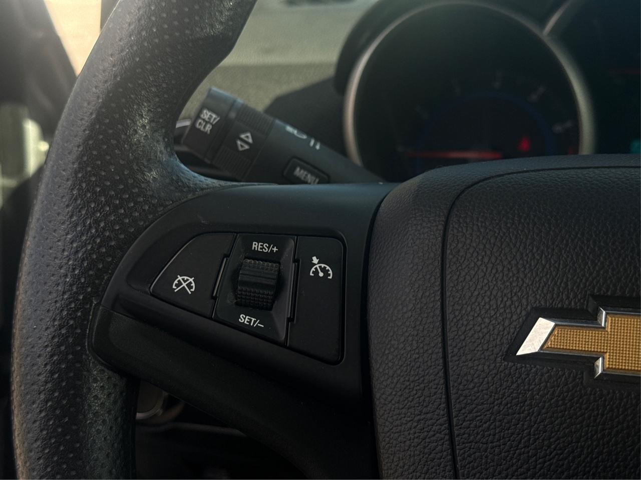 2016 Chevrolet Cruze CERTIFIED ROOF R CAM CLEAN WE FINANCE ALL CREDIT Photo
