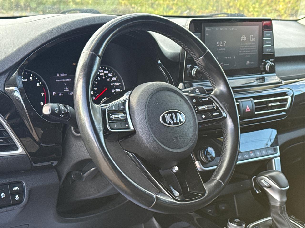 2021 Kia Seltos AWD HEATED SEATS REMOTE START WE FINANCE ALL CREDT Photo