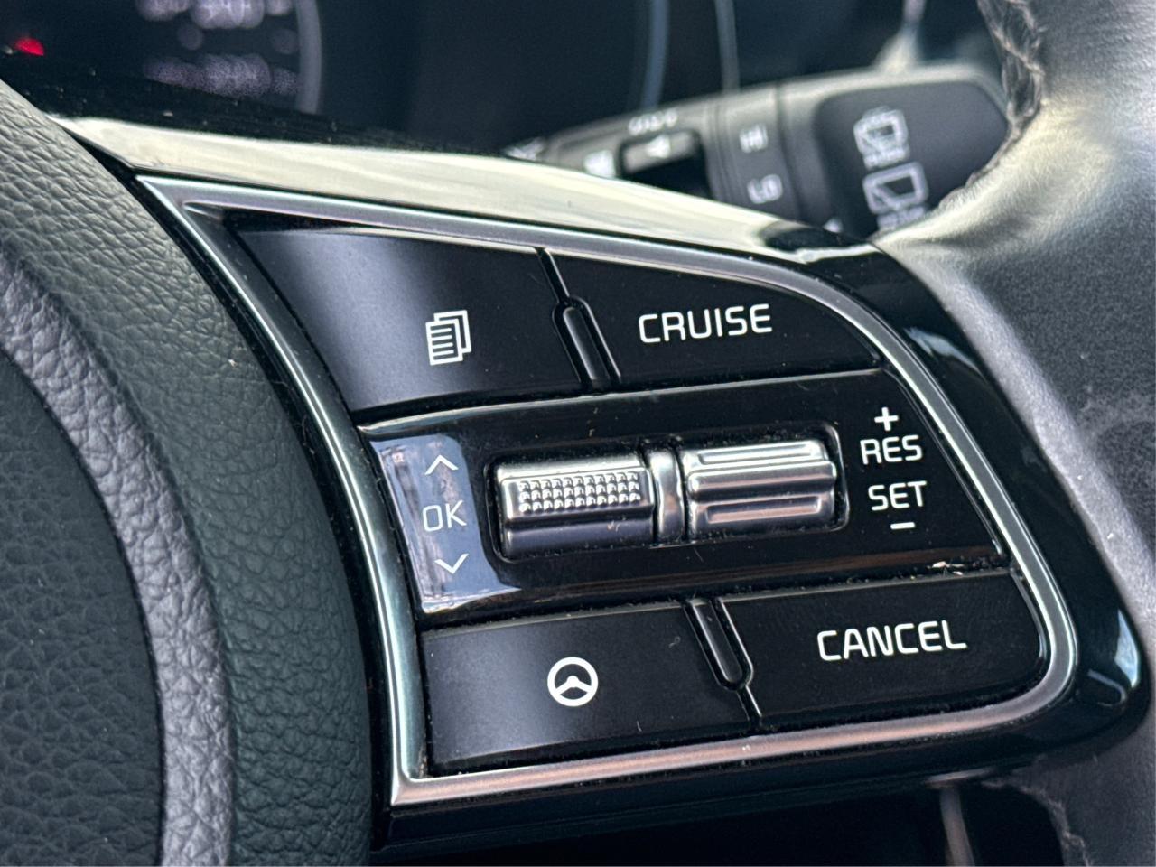 2021 Kia Seltos AWD HEATED SEATS REMOTE START WE FINANCE ALL CREDT Photo