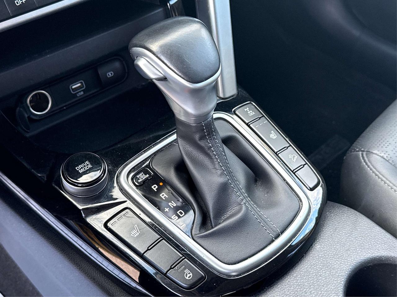 2021 Kia Seltos AWD HEATED SEATS REMOTE START WE FINANCE ALL CREDT Photo