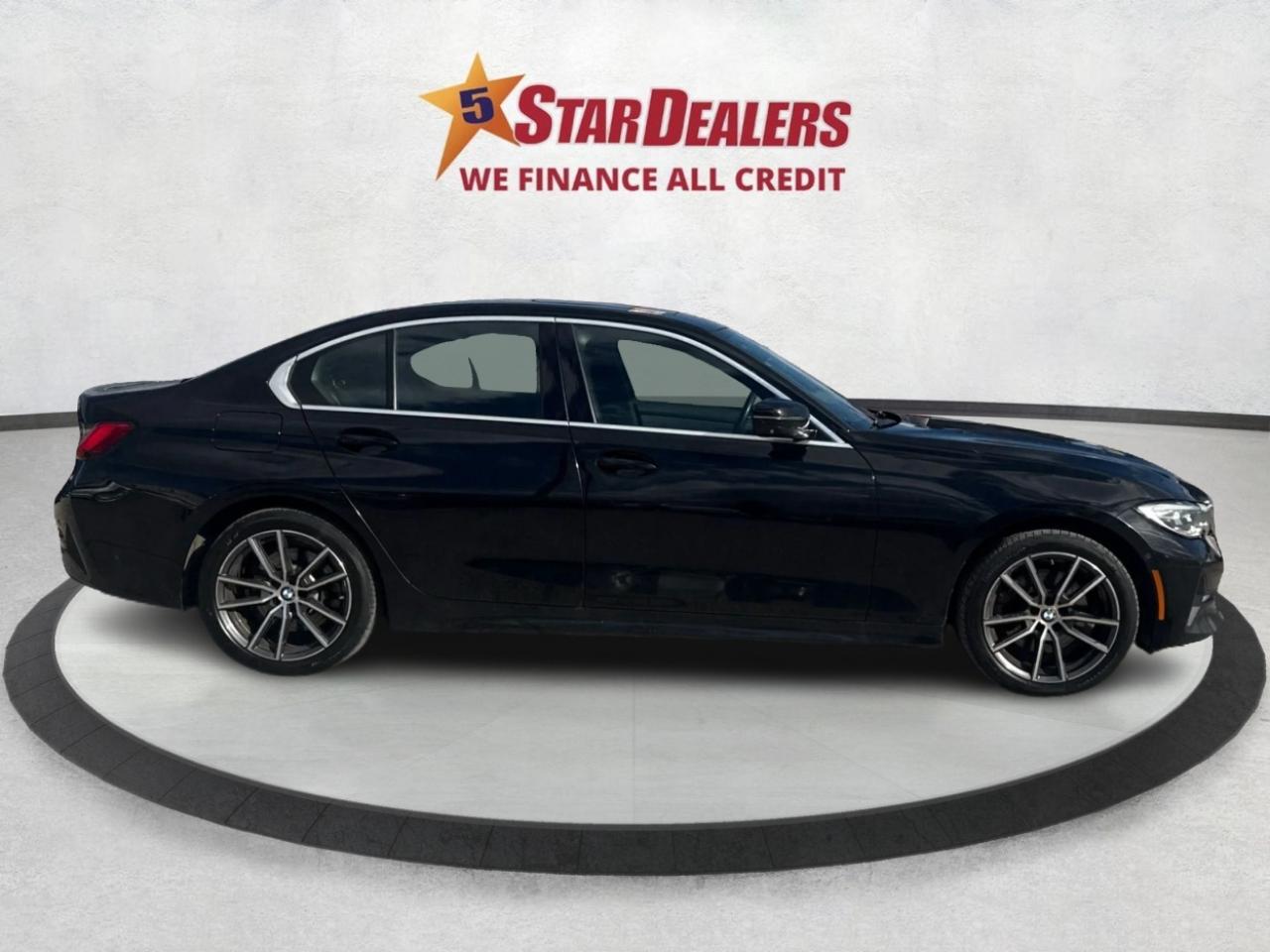 2020 BMW 3 Series AWD NAV LEATHER SUNROOF WE FINANCE ALL CREDIT! Photo