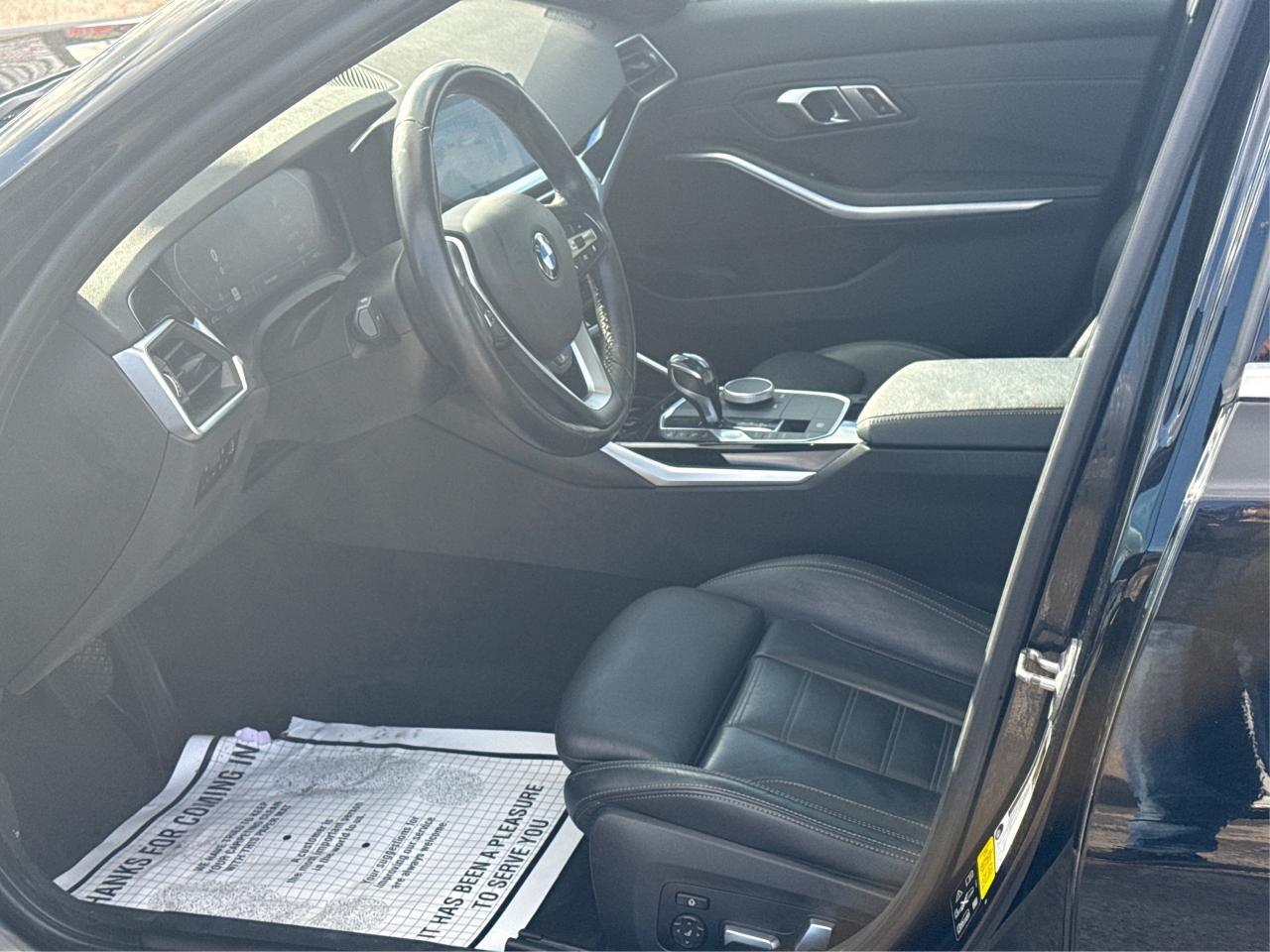 2020 BMW 3 Series AWD NAV LEATHER SUNROOF WE FINANCE ALL CREDIT! Photo