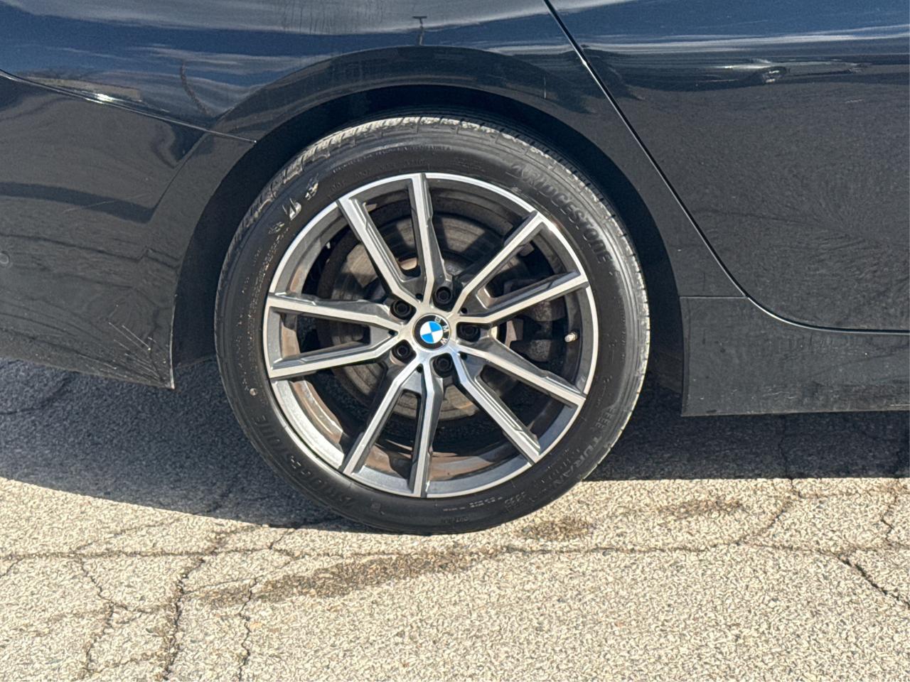 2020 BMW 3 Series AWD NAV LEATHER SUNROOF WE FINANCE ALL CREDIT! Photo