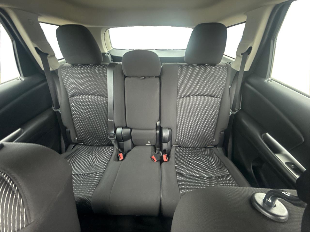 2015 Dodge Journey FWD 4dr Canada Value Pkg WE FINANCE ALL CREDIT! Photo