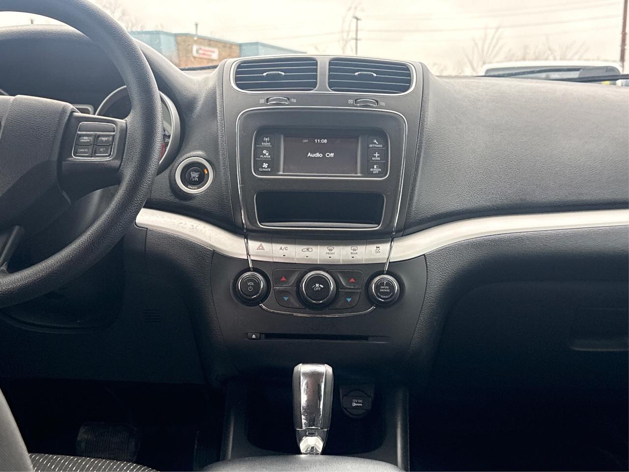 2015 Dodge Journey FWD 4dr Canada Value Pkg WE FINANCE ALL CREDIT! Photo