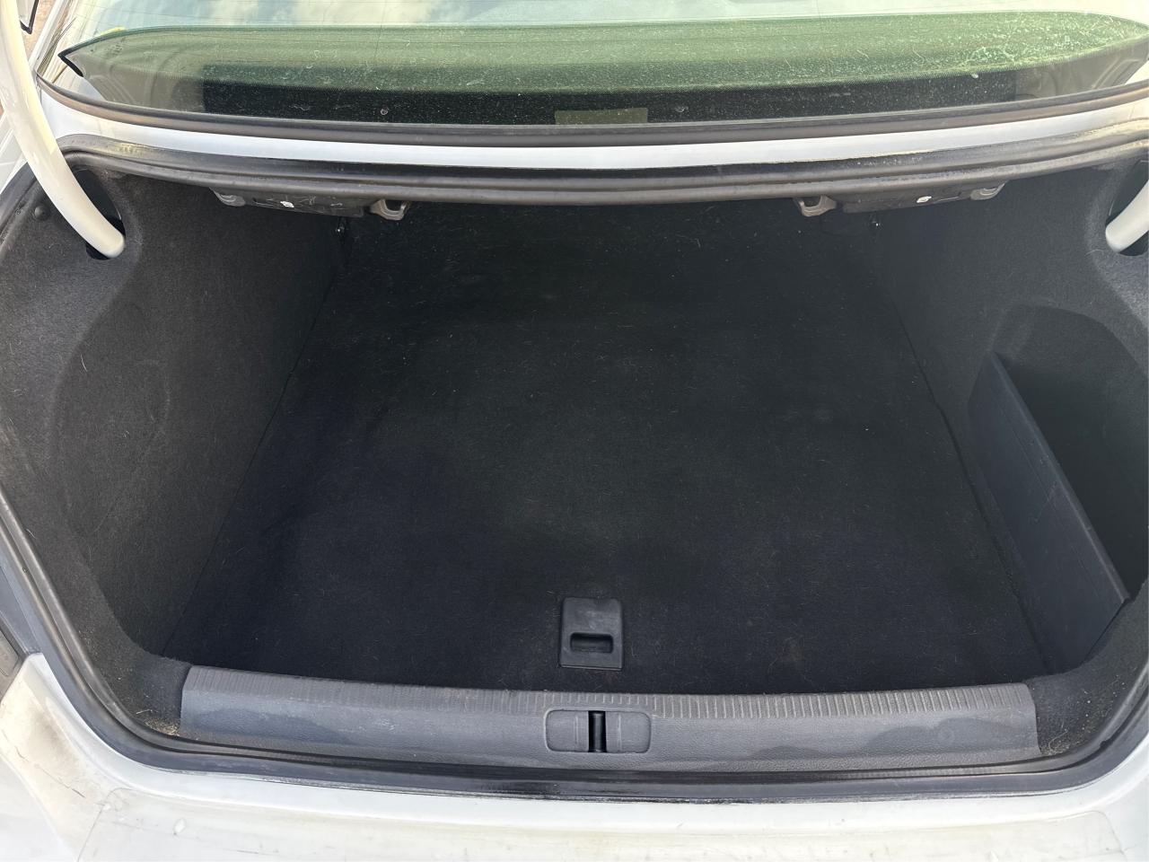 2015 Volkswagen CC LEATHER HEATD SEATS LOADED! WE FINANCE ALL CREDIT! Photo