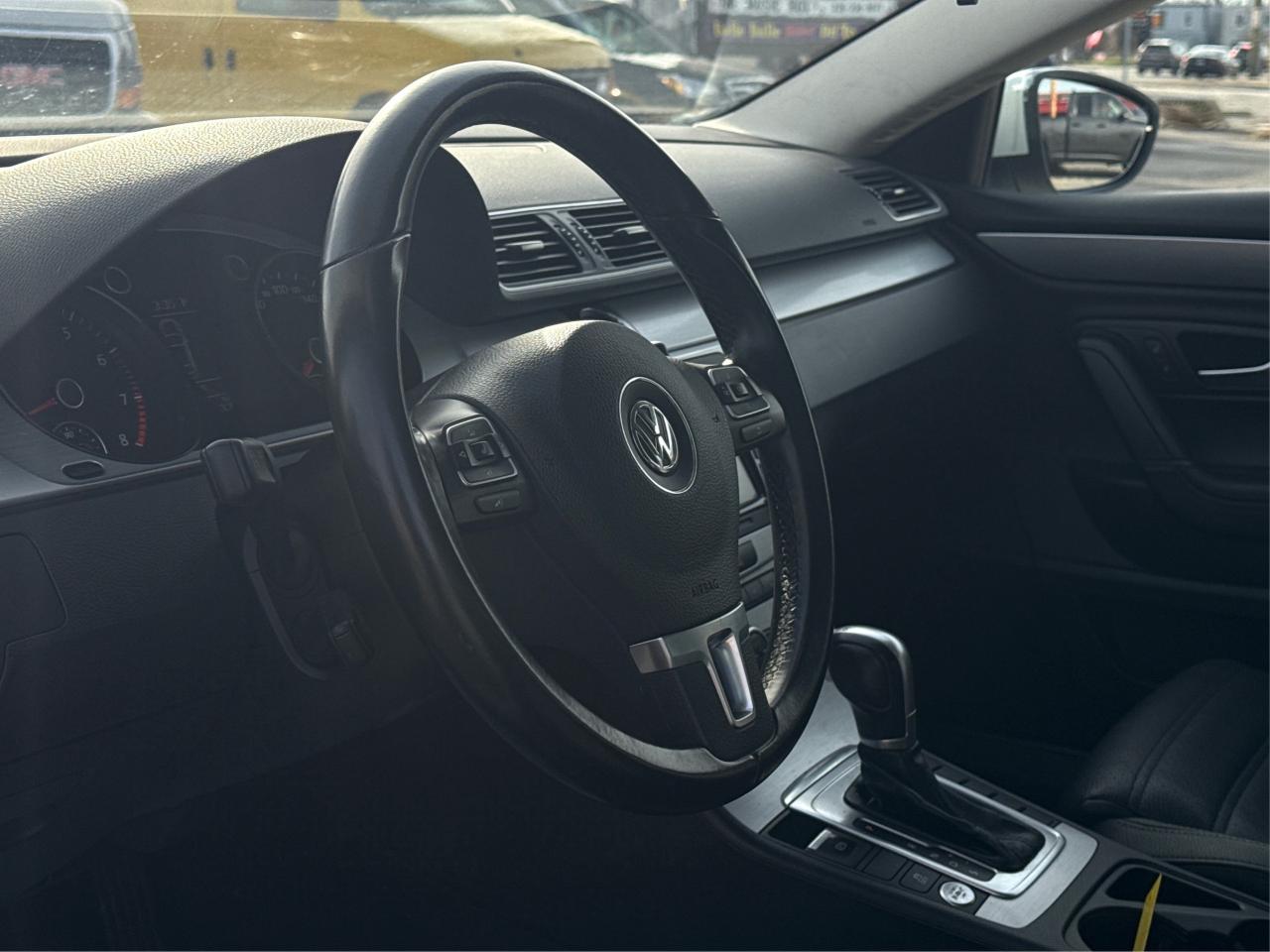 2015 Volkswagen CC LEATHER HEATD SEATS LOADED! WE FINANCE ALL CREDIT! Photo