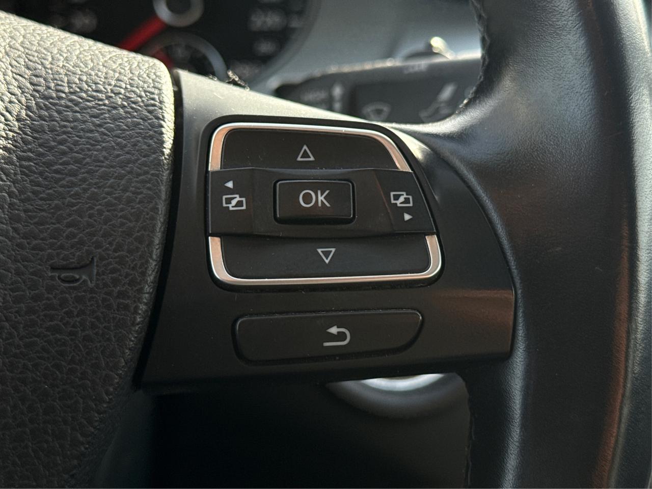 2015 Volkswagen CC LEATHER HEATD SEATS LOADED! WE FINANCE ALL CREDIT! Photo