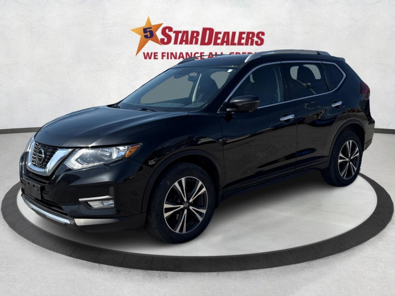 2020 Nissan Rogue AWD ONE OWNER NAV PANO ROOF WE FINANCE ALL CREDIT Photo2