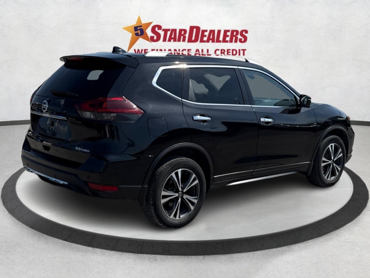 2020 Nissan Rogue AWD ONE OWNER NAV PANO ROOF WE FINANCE ALL CREDIT Photo