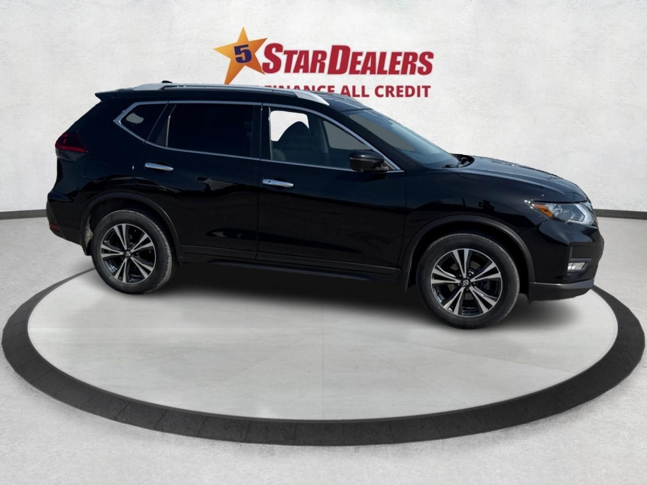 2020 Nissan Rogue AWD ONE OWNER NAV PANO ROOF WE FINANCE ALL CREDIT Photo