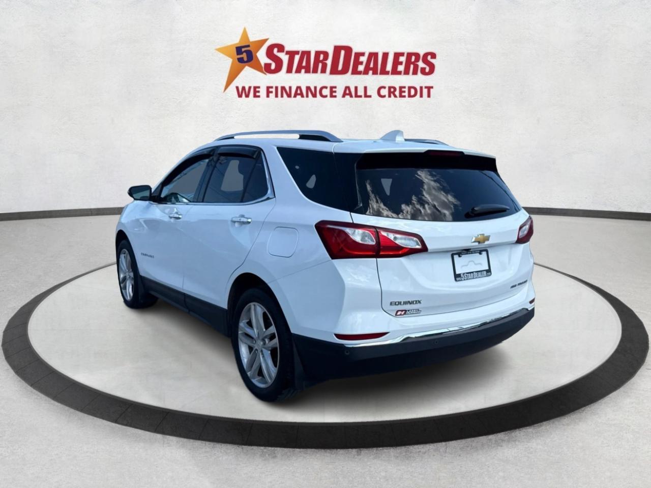 2019 Chevrolet Equinox Premier NAV PANO ROOF LEATHER WE FINANCE ALL CREDT Photo