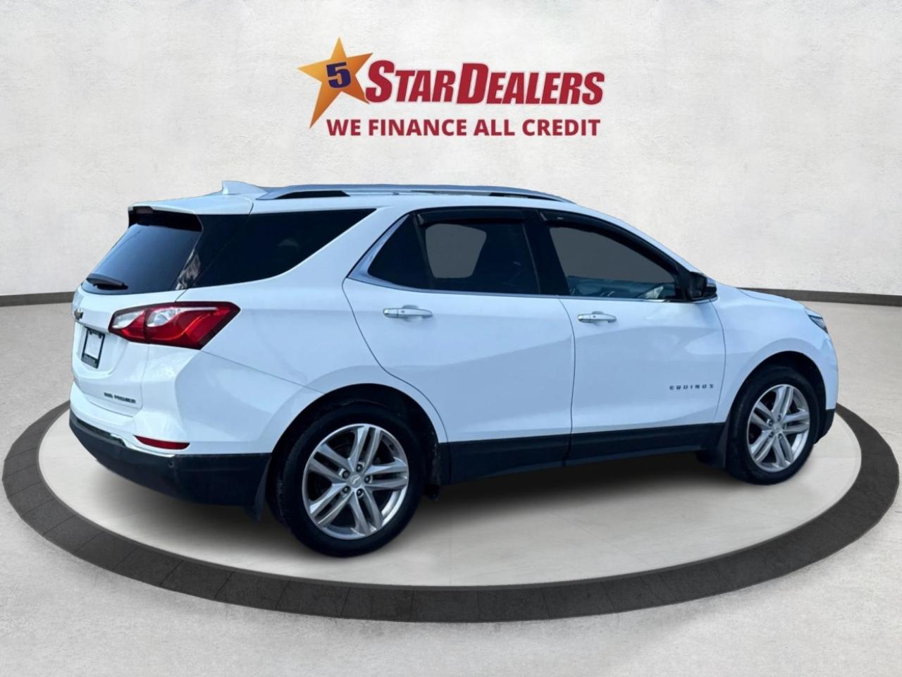 2019 Chevrolet Equinox Premier NAV PANO ROOF LEATHER WE FINANCE ALL CREDT Photo