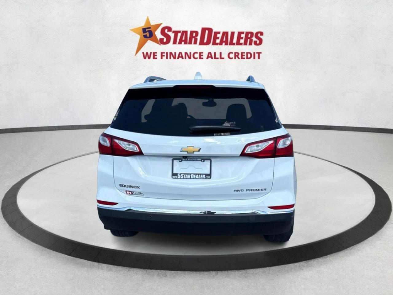 2019 Chevrolet Equinox Premier NAV PANO ROOF LEATHER WE FINANCE ALL CREDT Photo