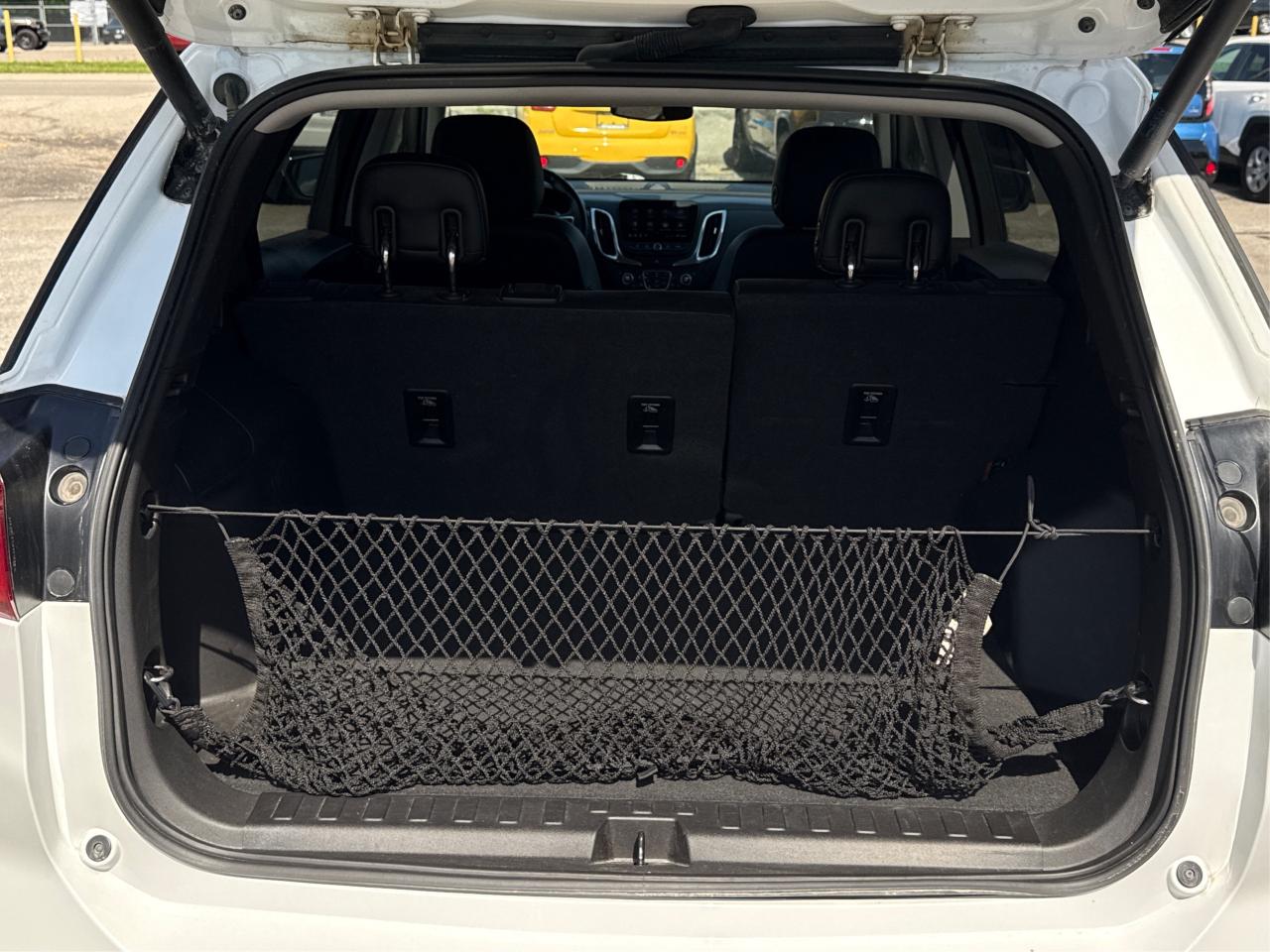 2019 Chevrolet Equinox Premier NAV PANO ROOF LEATHER WE FINANCE ALL CREDT Photo