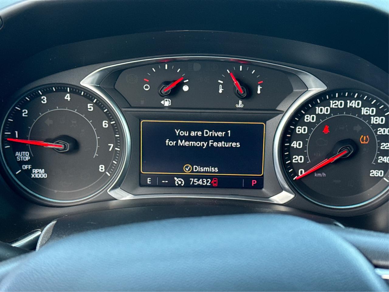 2019 Chevrolet Equinox Premier NAV PANO ROOF LEATHER WE FINANCE ALL CREDT Photo