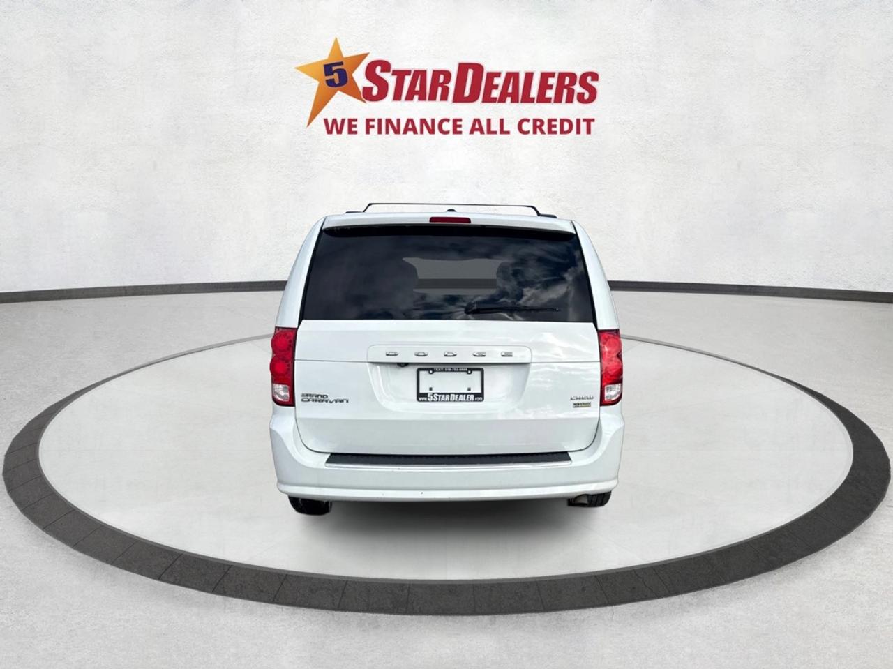 2018 Dodge Grand Caravan Crew Plus CERTIFIED LOADED WE FINANCE ALL CREDIT Photo