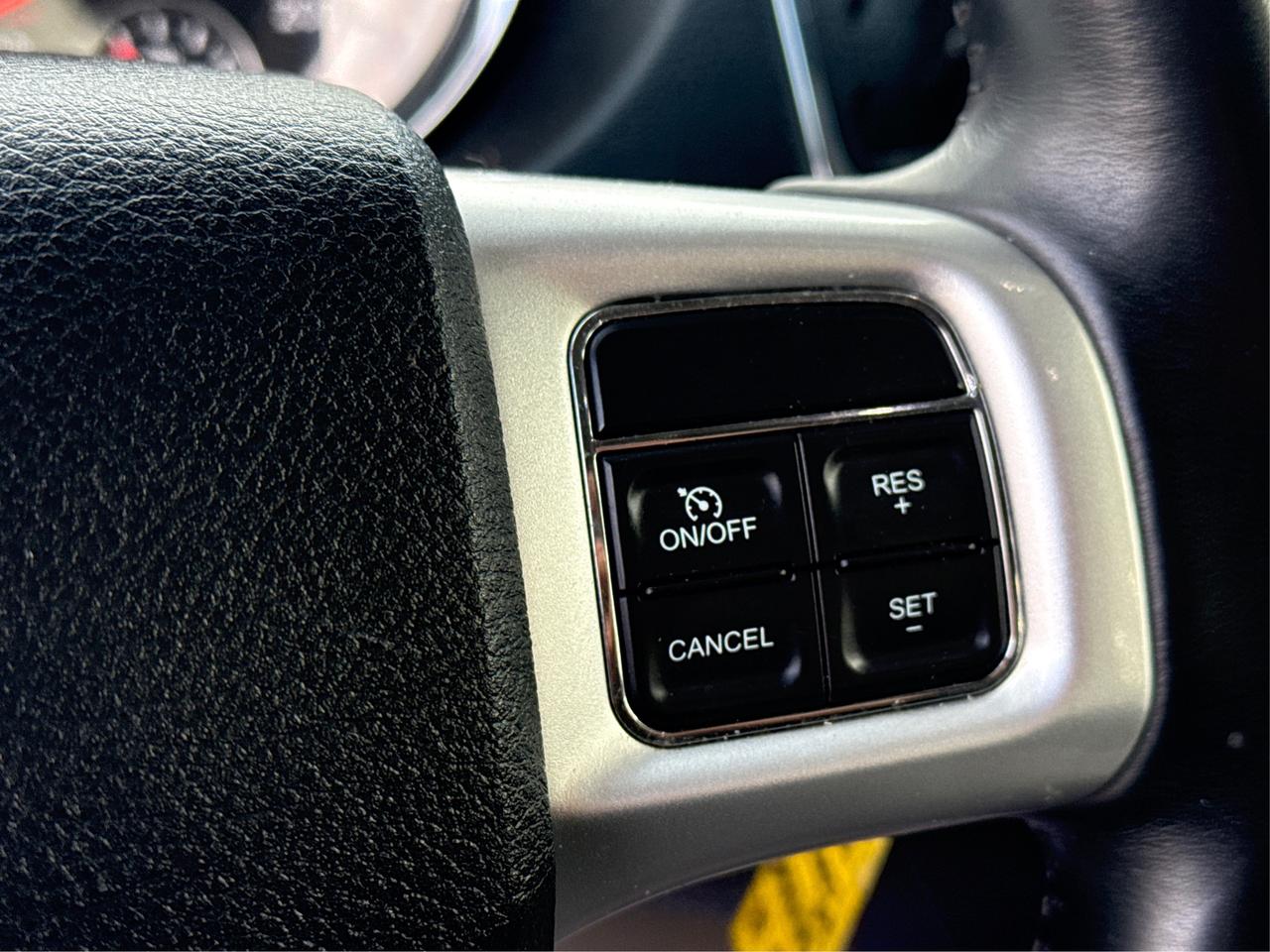 2018 Dodge Grand Caravan Crew Plus CERTIFIED LOADED WE FINANCE ALL CREDIT Photo