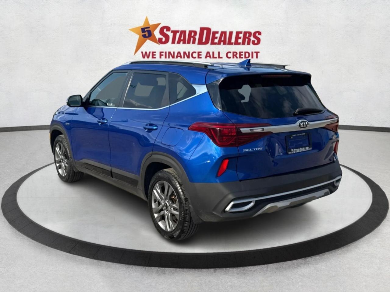 2021 Kia Seltos LEATHER SUNROOF HEATED SEATS WE FINANCE ALL CREDIT Photo