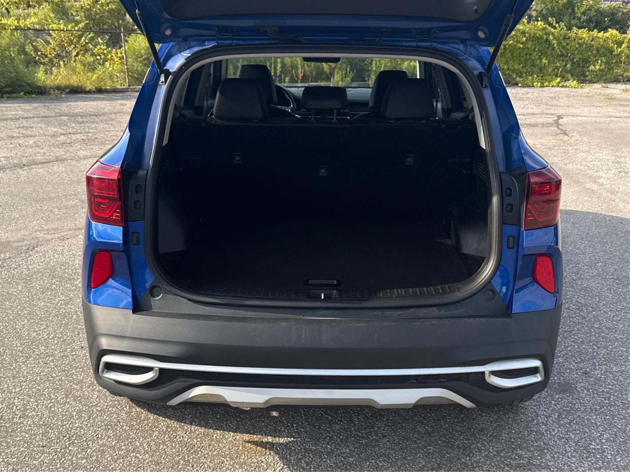 2021 Kia Seltos LEATHER SUNROOF HEATED SEATS WE FINANCE ALL CREDIT Photo