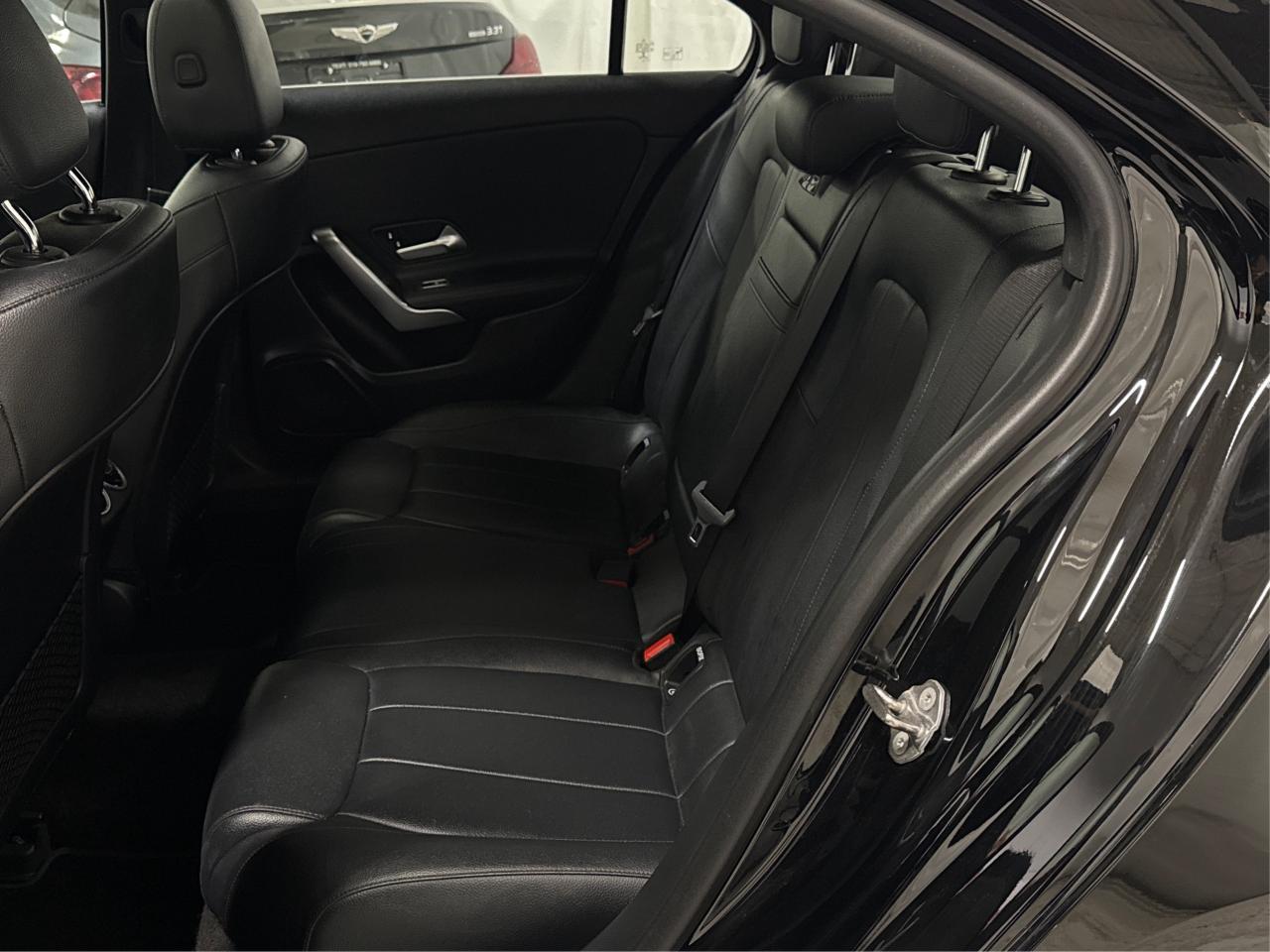 2022 Mercedes-Benz A-Class A 220 NAV LEATHER SUNROOF! WE FINANCE ALL CREDIT! Photo
