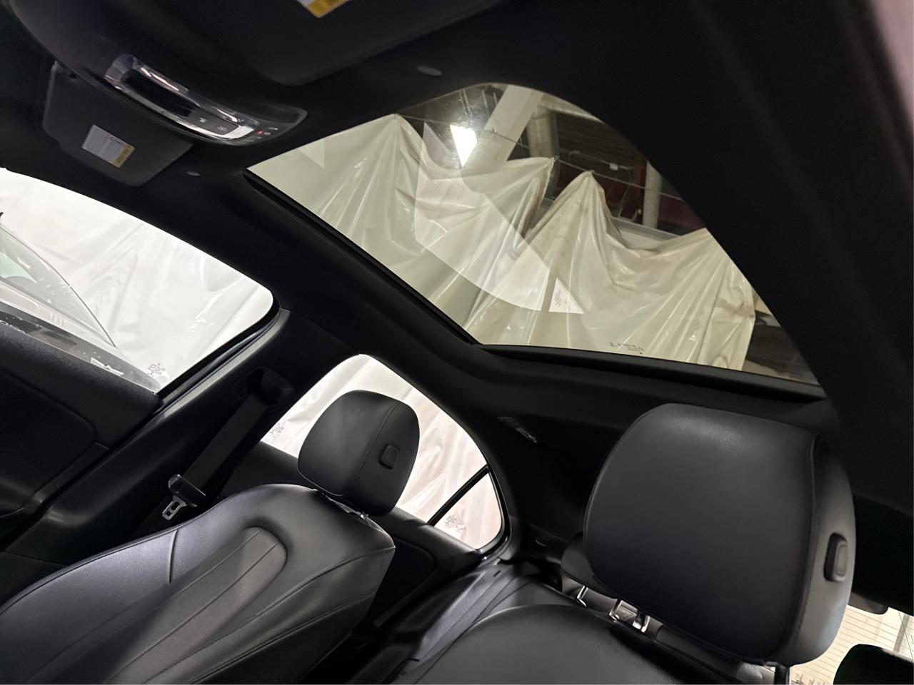 2022 Mercedes-Benz A-Class A 220 NAV LEATHER SUNROOF! WE FINANCE ALL CREDIT! Photo