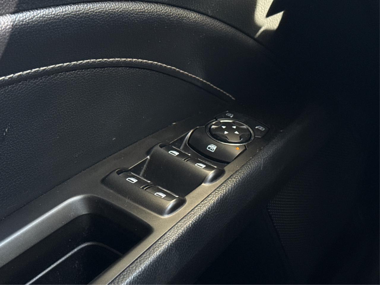 2017 Ford Fusion NAV LEATHER SUNROOF LOADED! WE FINANCE ALL CREDIT Photo