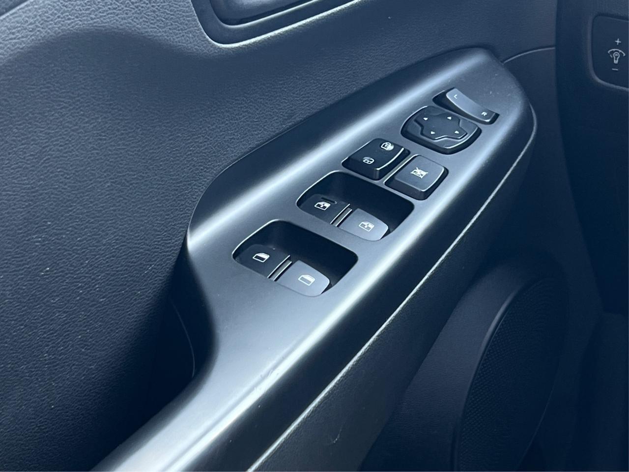 2019 Hyundai KONA ONE OWNER Preferred  MINT WE FINANCE ALL CREDIT Photo