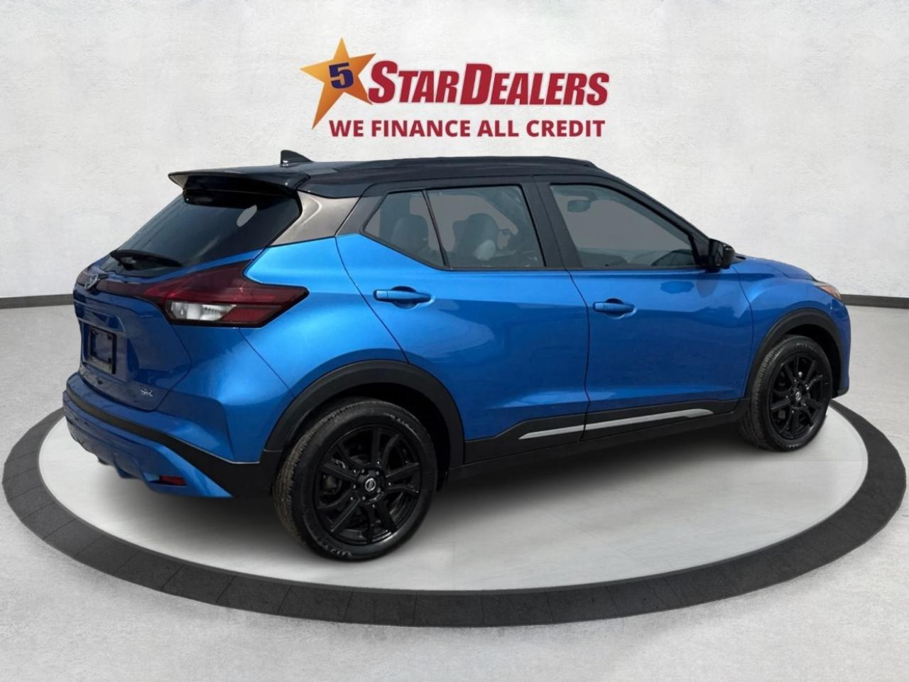 2021 Nissan Kicks SR LOW KM MINT! MUST SEE WE FINANCE ALL CREDIT Photo