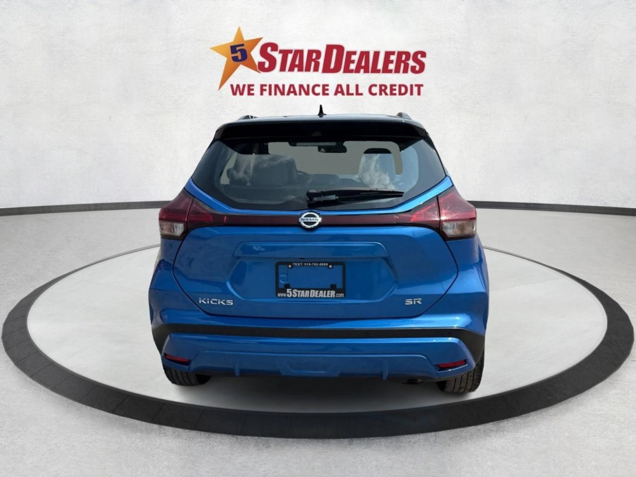 2021 Nissan Kicks SR LOW KM MINT! MUST SEE WE FINANCE ALL CREDIT Photo