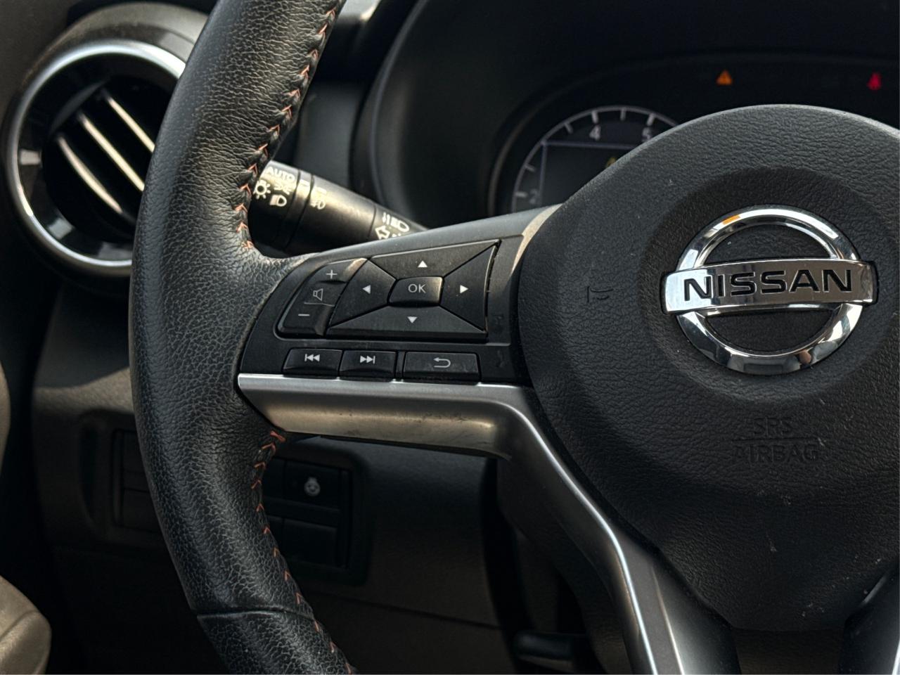 2021 Nissan Kicks SR LOW KM MINT! MUST SEE WE FINANCE ALL CREDIT Photo