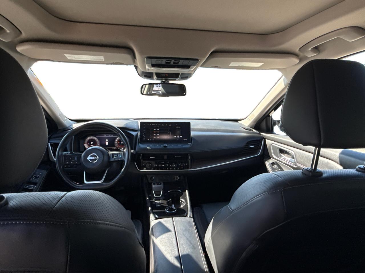 2024 Nissan Rogue NAV LEATHER SUNROOF LOW KM! WE FINANCE ALL CREDIT Photo