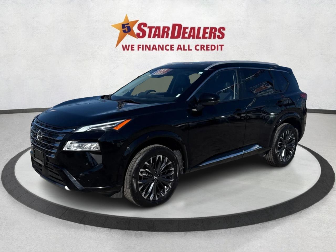 2024 Nissan Rogue NAV LEATHER SUNROOF LOW KM! WE FINANCE ALL CREDIT Photo2