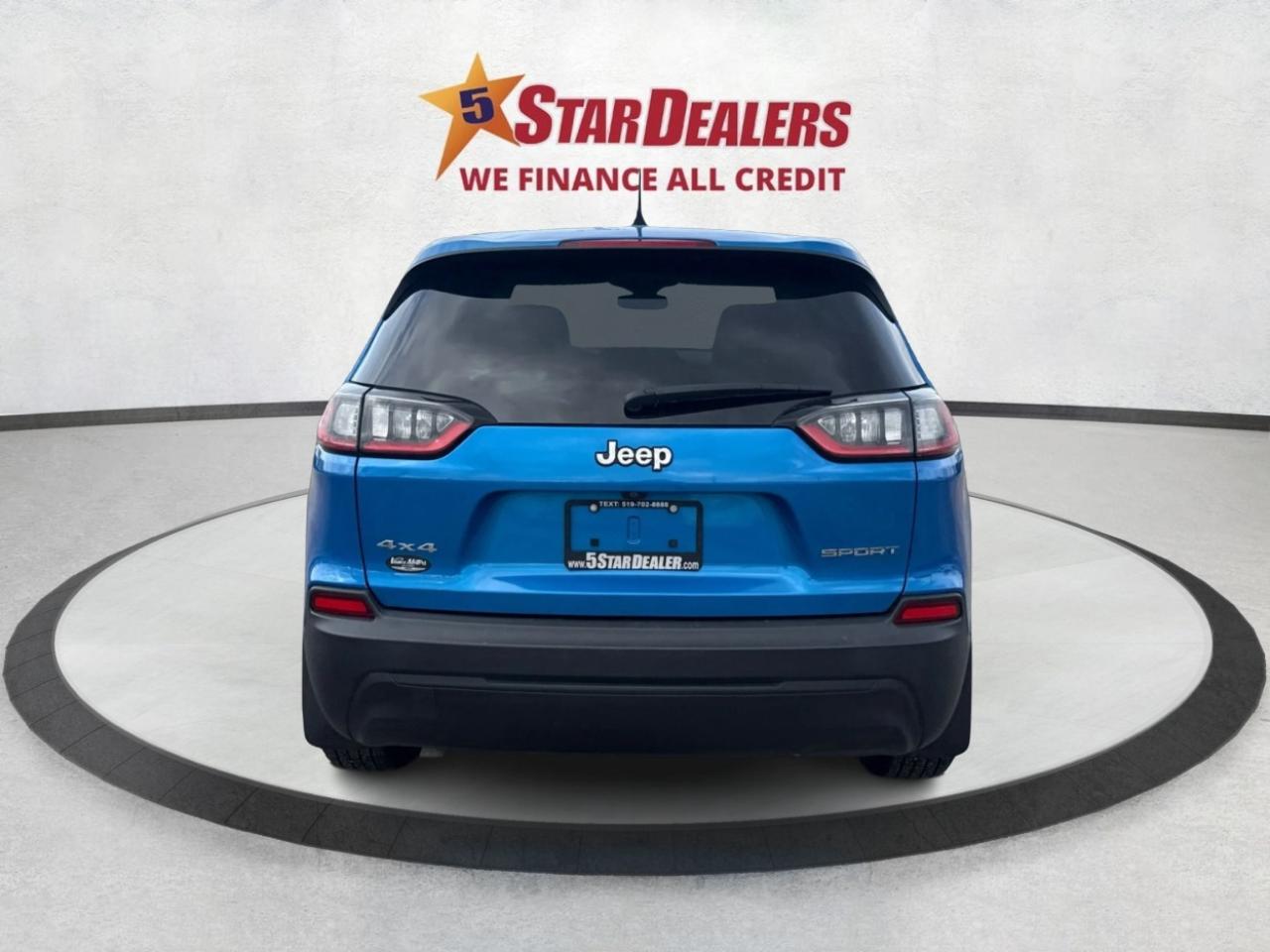 2022 Jeep Cherokee AWD HEATED SEATS REAR CAM WE FINANCE ALL CREDIT Photo