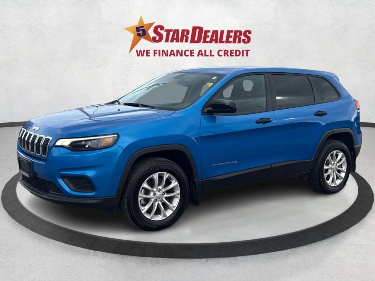 2022 Jeep Cherokee AWD HEATED SEATS REAR CAM WE FINANCE ALL CREDIT Photo2