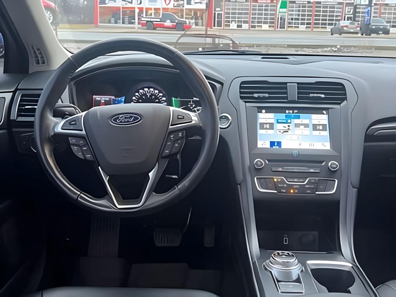 2018 Ford Fusion AWD NAV LEATHER ROOF LOADED WE FINANCE ALL CREDIT Photo