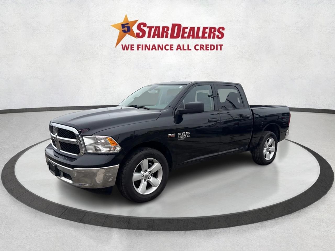 2022 RAM 1500 Classic SLT 4x4 Crew Cab 5'7  BX MINT WE FINANC ALL CREDIT Photo2